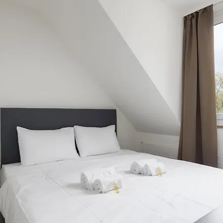 Superior On Floor Be-51 * 苏黎世